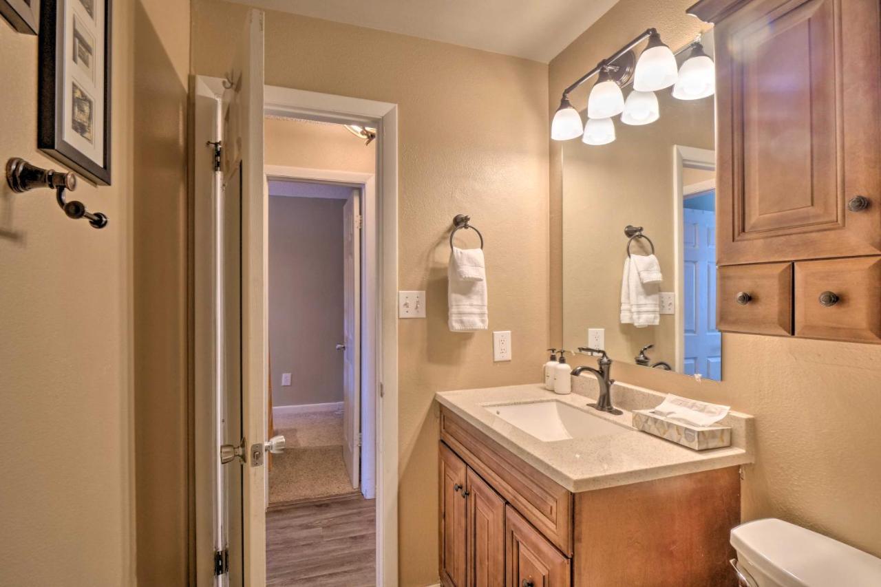 Main St Breck Condo With Mtn Views - Walk To Lifts! Breckenridge Bagian luar foto